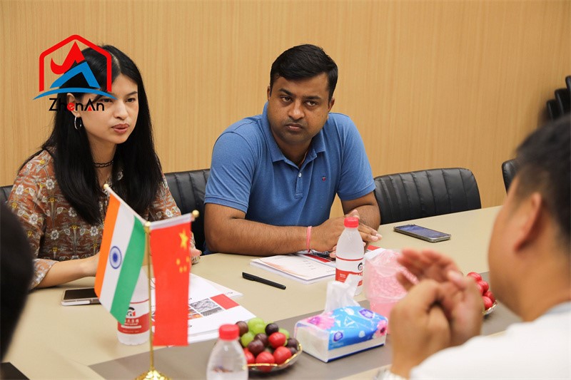 ZhenAn Customers Visit Silicon Metal 2202 ZhenAn Customers Visit Silicon Metal 2202